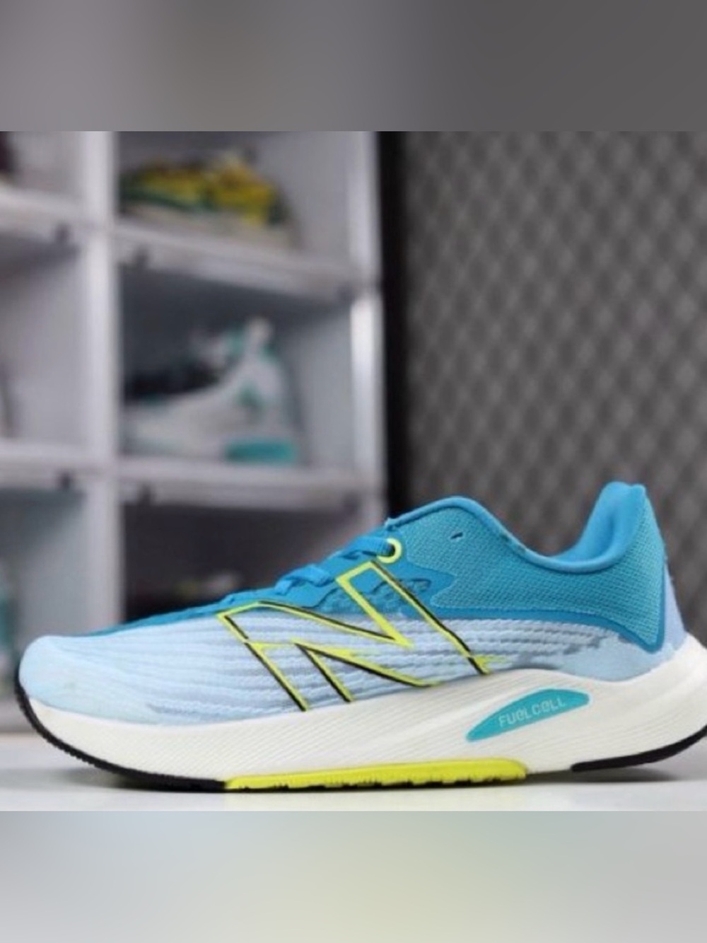 New Balance FuelCell Women’s Size 8 Running Shoe, Light Blue and Neon Yellow
